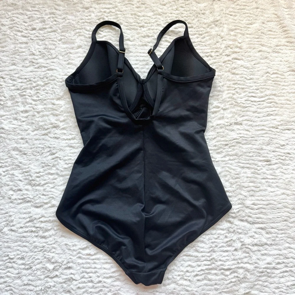Miraclesuit Belle One Piece Swimsuit $182 Size 16 Black Mesh Panels V Neck Twist